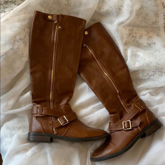 Nordstrom Shoes - Nordstrom brown leather boots